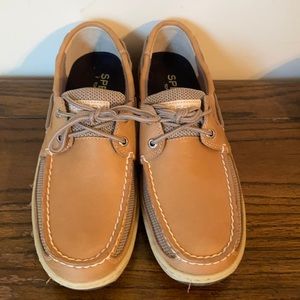 Sperry men’s slip-on’s